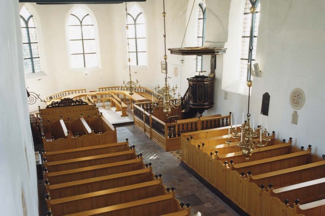 Kerk Middelbert