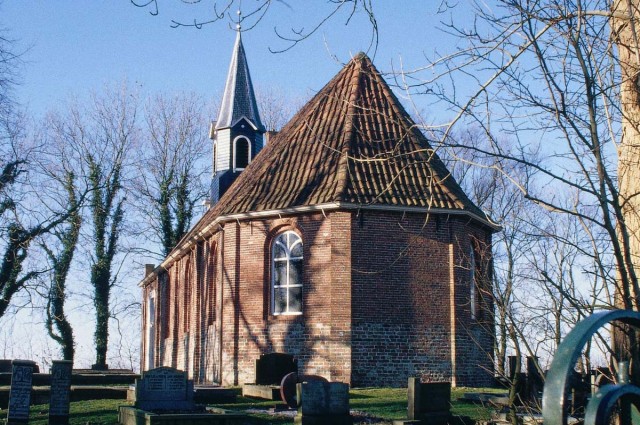 Kerk Den Ham