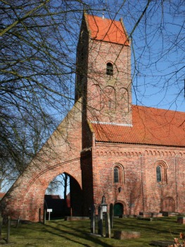 Romanogotische kerk, Bierum